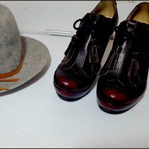 FRYE Women's Naiya Kiltie Oxford Pump